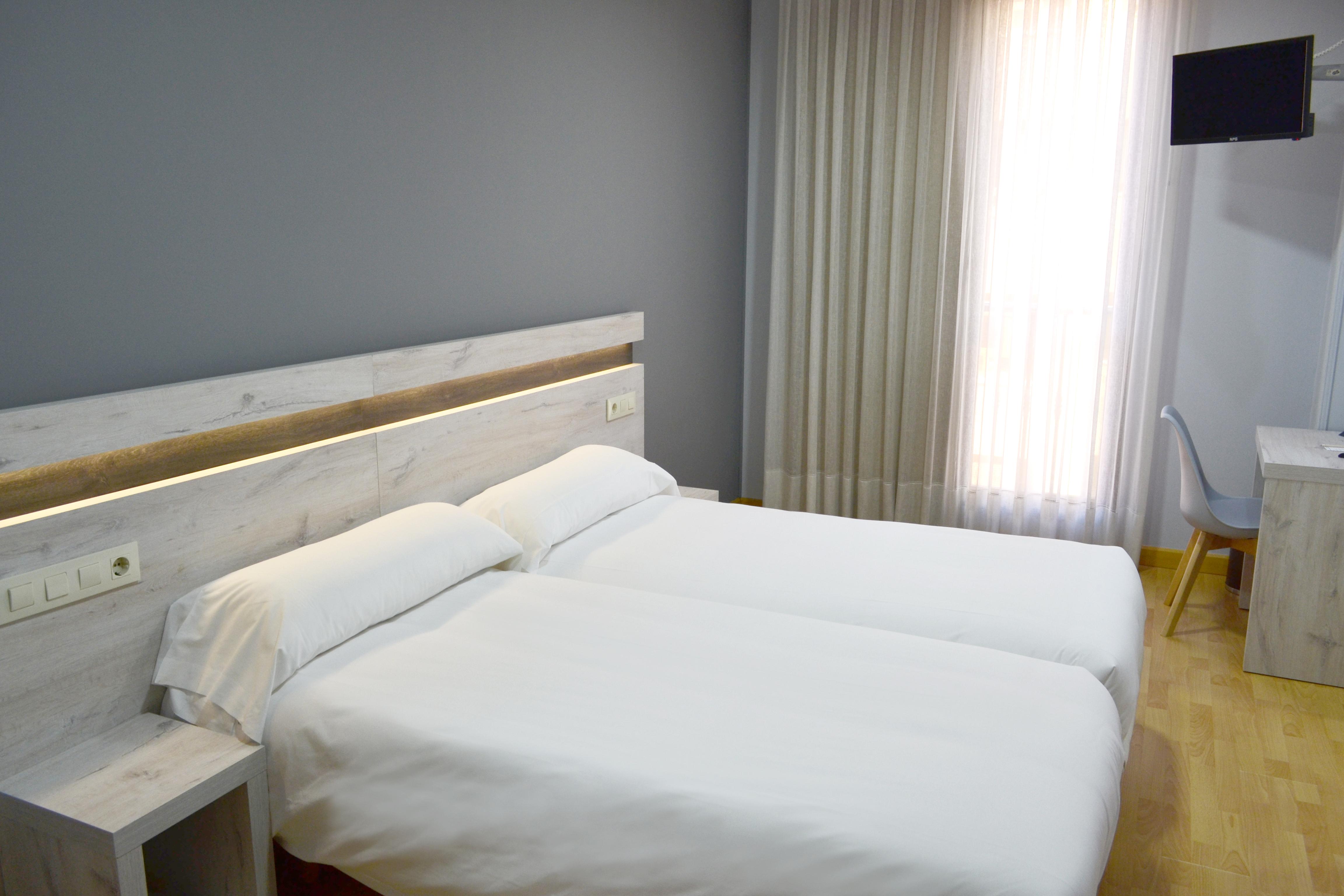 Hotel Alda Centro Oviedo Luaran gambar