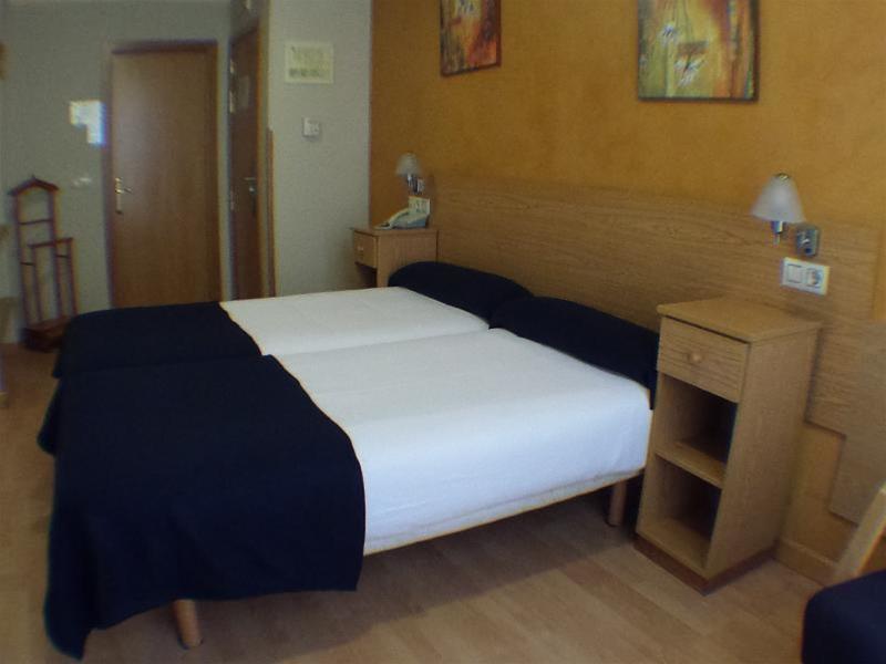 Hotel Alda Centro Oviedo Luaran gambar