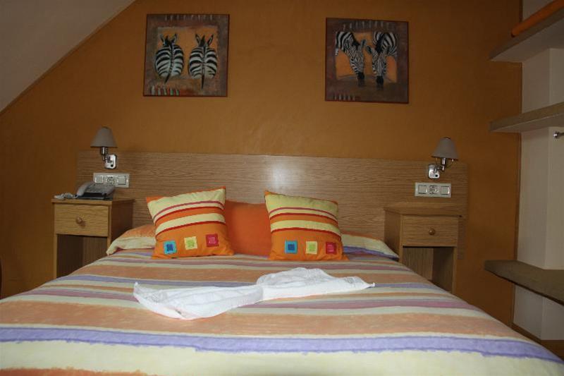 Hotel Alda Centro Oviedo Luaran gambar