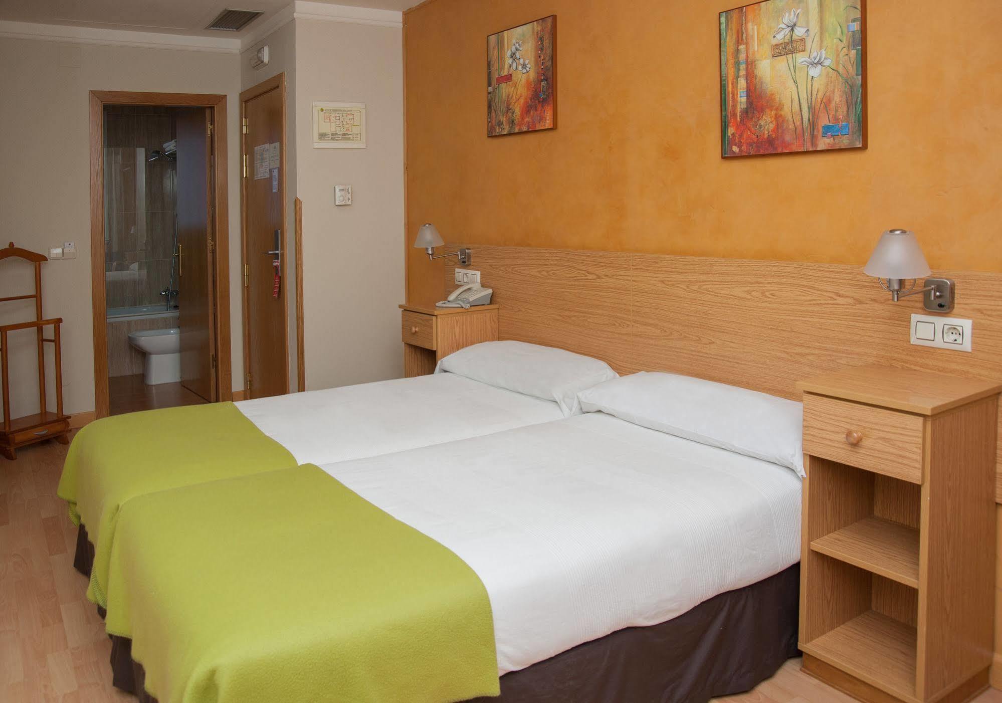 Hotel Alda Centro Oviedo Luaran gambar